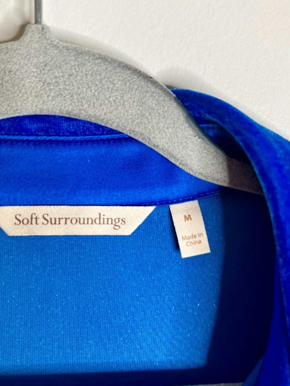 Soft Surroundings Velvet Boyfriend Tunic Shirt in Cobalt Witchy Whimsigoth Sz M - Picture 4 of 6